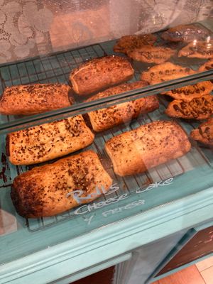  at El Obrador de la Paka in Madrid