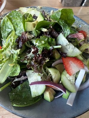 Avocado saladd  at Soli Grill in Evanston