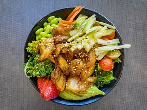 Veganer Poké Bowl: Weltklasse  at Picco in Mallorca