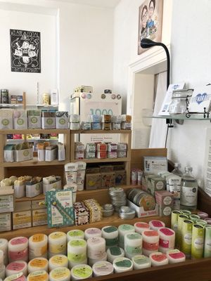 handmade cosmetics   at Die Kichererbse in Stuttgart