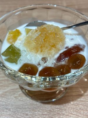 Momochacha without milk at Pulau Redang - 熱浪島 in New Taipei City