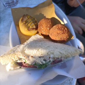 Tramezzino con Hummus, rapa rossa e rucola; polpette di lenticchie e polentina con seitan at Caffè Rosso in Venice