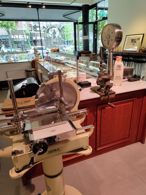  at De Vegetarische Slager Shop in Rotterdam