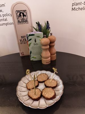  at De Vegetarische Slager Shop in Rotterdam