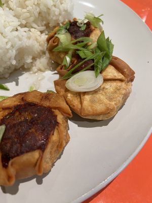 The hash cups on the Vegan Plate  at Onolicious Hawaii in Cincinnati