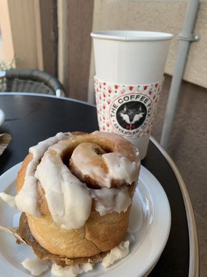 Vegan cinnamon roll at Coffee Fox in Savannah