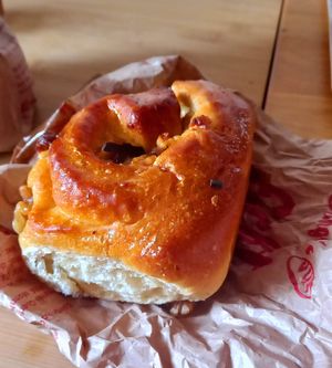 we placed a real big order & got this one for free🤭 (nussplunder) #Veganuary at Döringer's Backhaus - Grundelbachstr in Weinheim