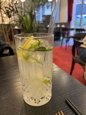 Zitronenlimo  at Sauvage in Munich