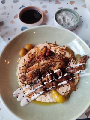 Hummus with halloumi and mushrooms at The Hummus Connection  in Nuremberg