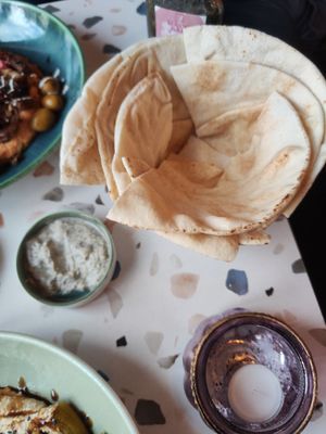 The bread at The Hummus Connection  in Nuremberg