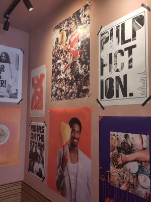 Michael Jordan and Kobe Bryant with chickpeas at The Hummus Connection  in Nuremberg