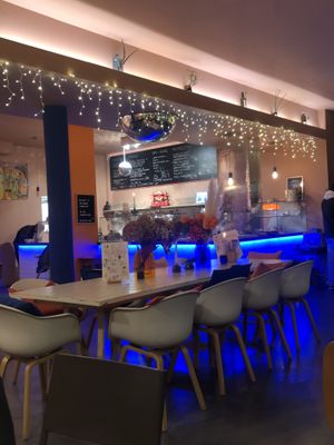 Inside  #Veganuary at The Hummus Connection  in Nuremberg