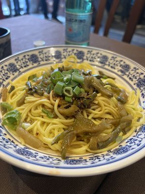 Noodles with sesame sayce  at Maoji in Milan