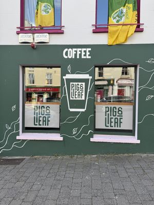 Outdside  at Pig & Leaf  in Dingle