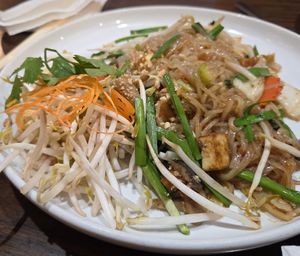 Pad Thai at King of Thai Boat Noodles in Honolulu