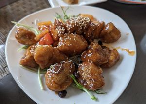 Sweet and sour fried mushrooms  at Xin Yi Vegan Restaurant in Taipei
