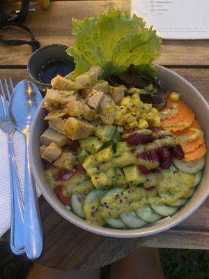 Soul bowl with tofu and rice noodles   at Soul Food  in Sigiriya