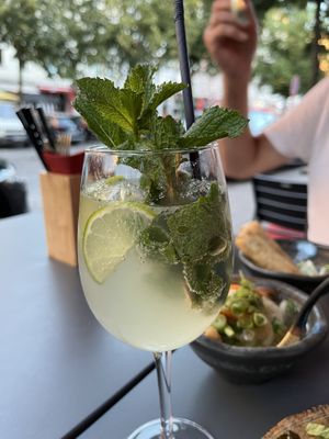 Hugo Cocktail   at Cham  in Hamburg