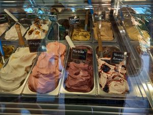 Vegan ice cream flavours at Agricola in Lecce