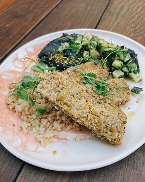 Yum at Pequeno Café e Bistrô - Príncipe Real in Lisbon