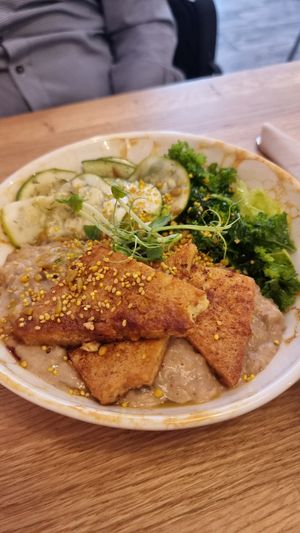  at Pequeno Café e Bistrô - Príncipe Real in Lisbon