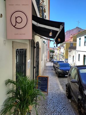  at Pequeno Café e Bistrô - Príncipe Real in Lisbon