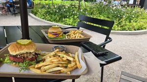 Sitting area at Bubbie's in Arlington