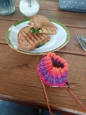 Hummus Bread at Edel. in Duisburg