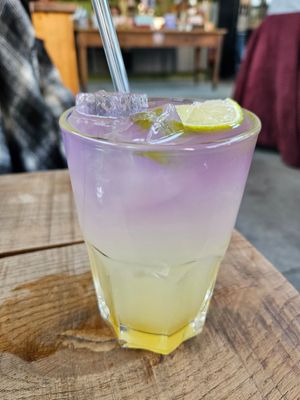 Hausgemachte Limonade Maracuja at Edel. in Duisburg