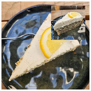 Lemon poppy seed cake at Edel. in Duisburg