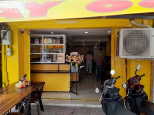 Outside at Am Thuc Chay 68 in Ho Chi Minh City