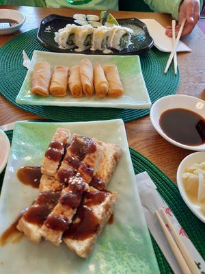 Frühlingsrollen at Yaki Sushi in Duisburg