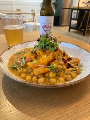 Chickpea curry with pumpkin (main dish) at MUTO in Madrid