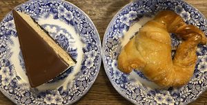 Oreo Cheese Cake and Croissant   at La Loca de Enfrente in Madrid