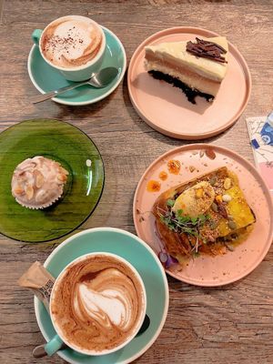  at La Loca de Enfrente in Madrid