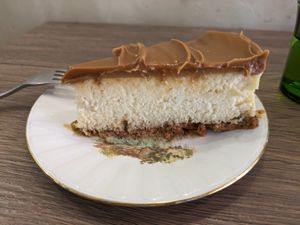 Biscoff cheesecake at La Loca de Enfrente in Madrid