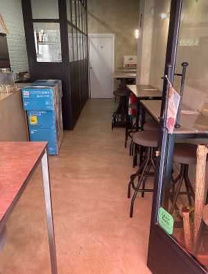  at La Loca de Enfrente in Madrid