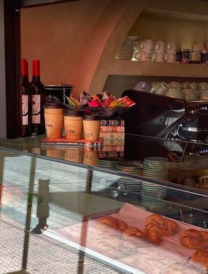  at La Loca de Enfrente in Madrid