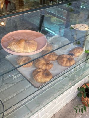  at La Loca de Enfrente in Madrid