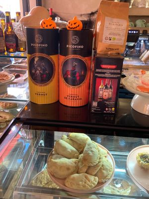  at La Loca de Enfrente in Madrid