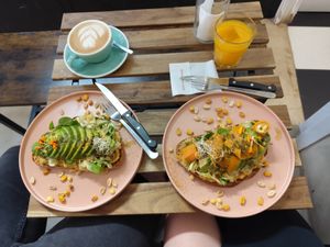  at La Loca de Enfrente in Madrid