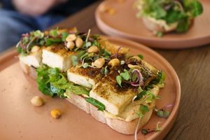 tofu toast at La Loca de Enfrente in Madrid