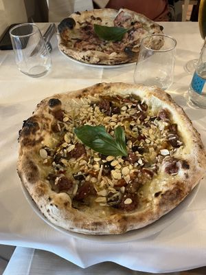   at Pizzeria Vizio 5 in Dormelletto