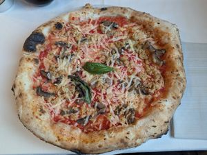  at Pizzeria Vizio 5 in Dormelletto
