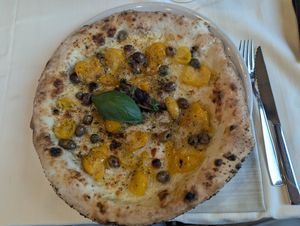  at Pizzeria Vizio 5 in Dormelletto