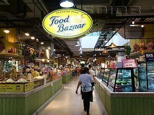 Food bazaar at Paradise Park - Krua Song Pi Nong ครัวสองพี่น้อง in Bangkok