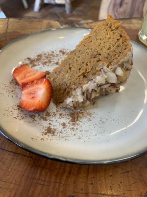 Carrot cake  at Café Vida in La Paz