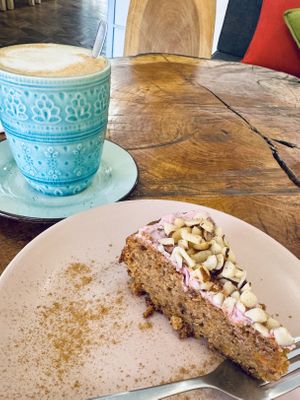 Carrot cakee  at Café Vida in La Paz