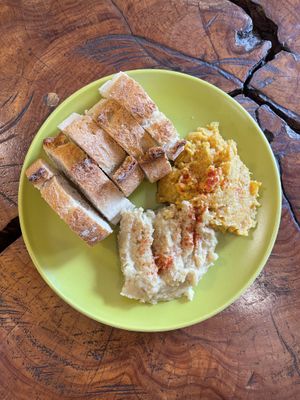 Hummus & bread starter  at Café Vida in La Paz