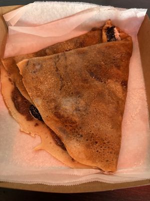   at La Crepe Du Jardin in Los Angeles